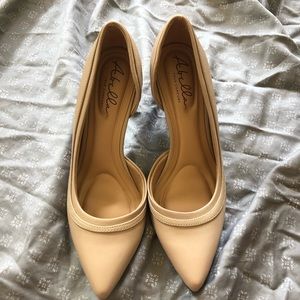 Abella True Comfort Nude Business Heels